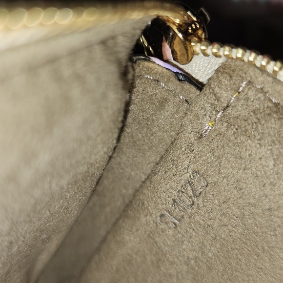 💎 Louis Vuitton Black Takashi Murakami Multicolor Monogram Pochette Bag - Picture 17 of 17